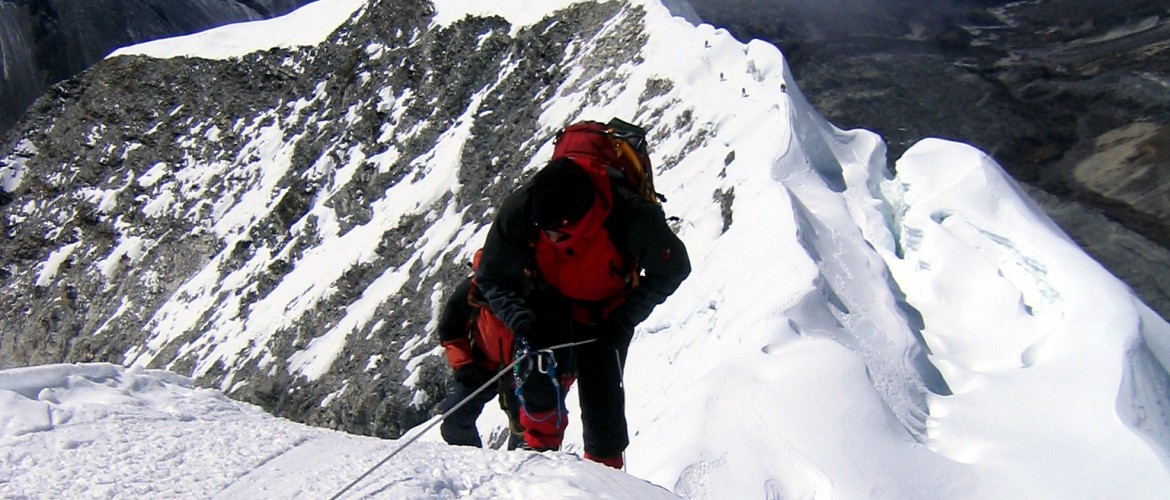 Mera Peak Climbing – 18 Days