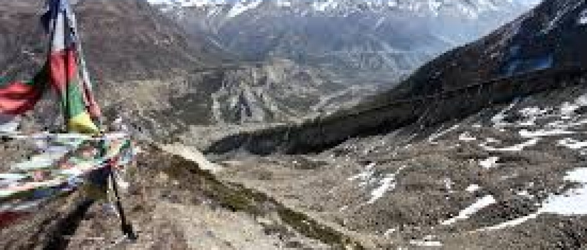  Pisang Peak Climbing – 20 Days