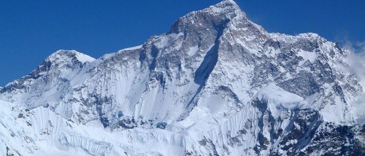 Makalu Base Camp Trek - 21 Days