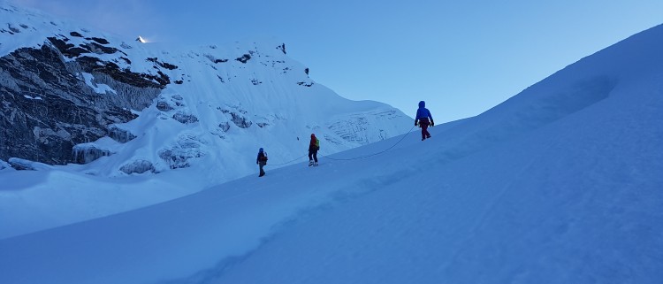 Mera and Island Peak Climbing via Amphu Laptsa Pass - 27 Days
