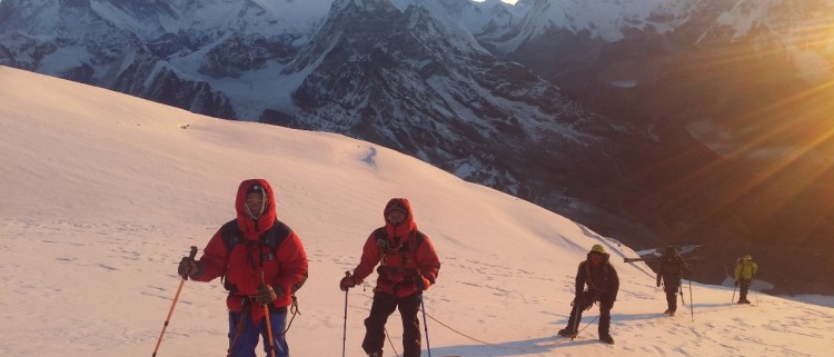 Mera and Island Peak Climbing via Amphu Laptsa Pass - 27 Days