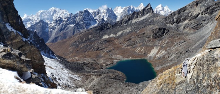 Gokyo Valley Trek via Renjo La Pass 14 Days