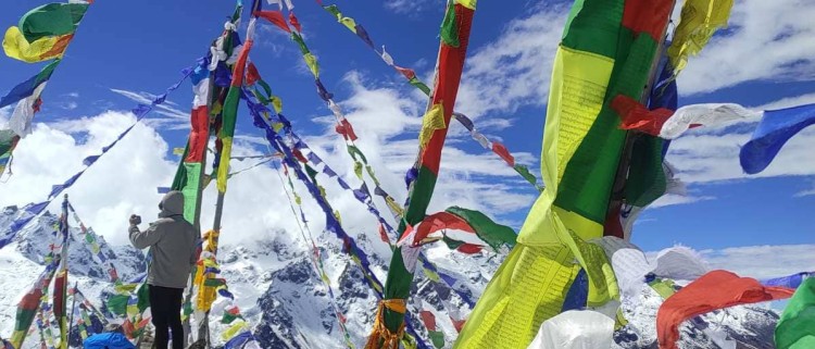 Langtang Valley, Gosaikunda and Helambu Trek